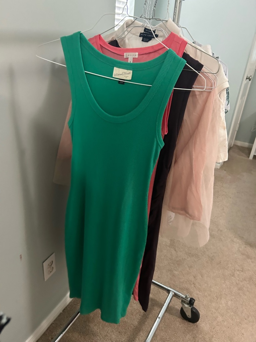 Reseller bundle women’s teen clothing branded dresses romper shorts. Leith - Picture 12 of 16